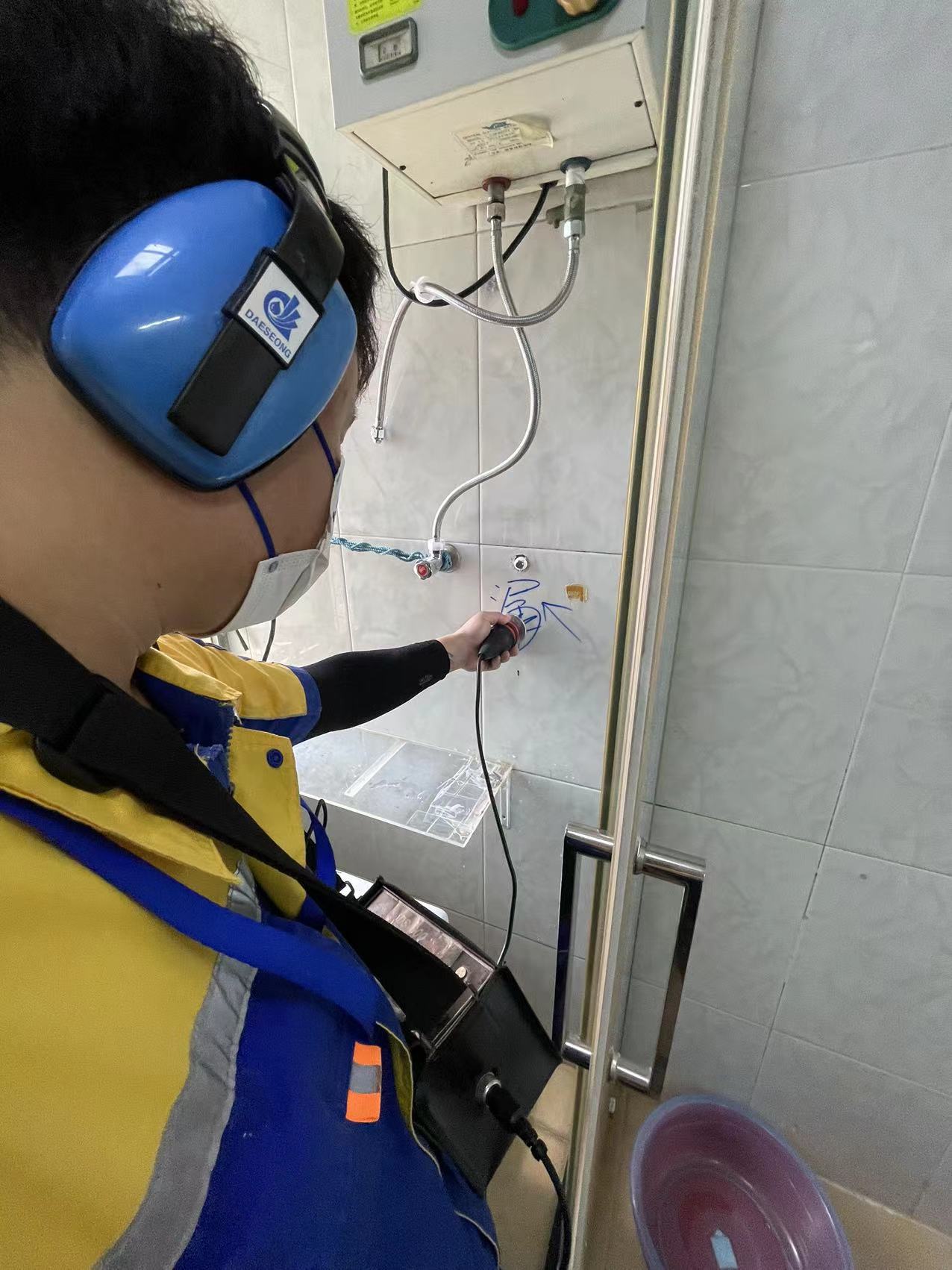深圳防水补漏先检查，上门服务更省心