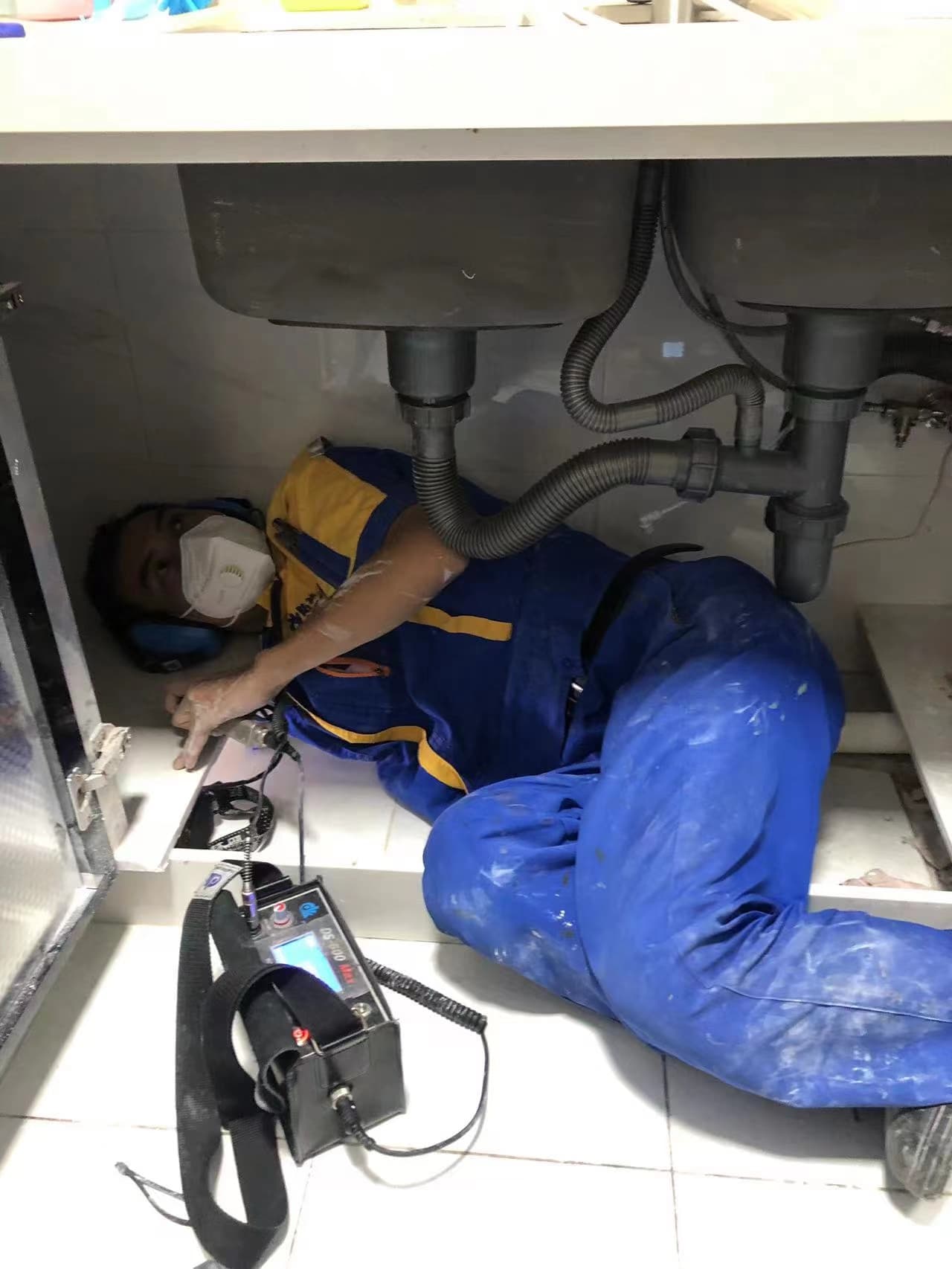 深圳水管漏水查漏：专业方法与靠谱服务指南