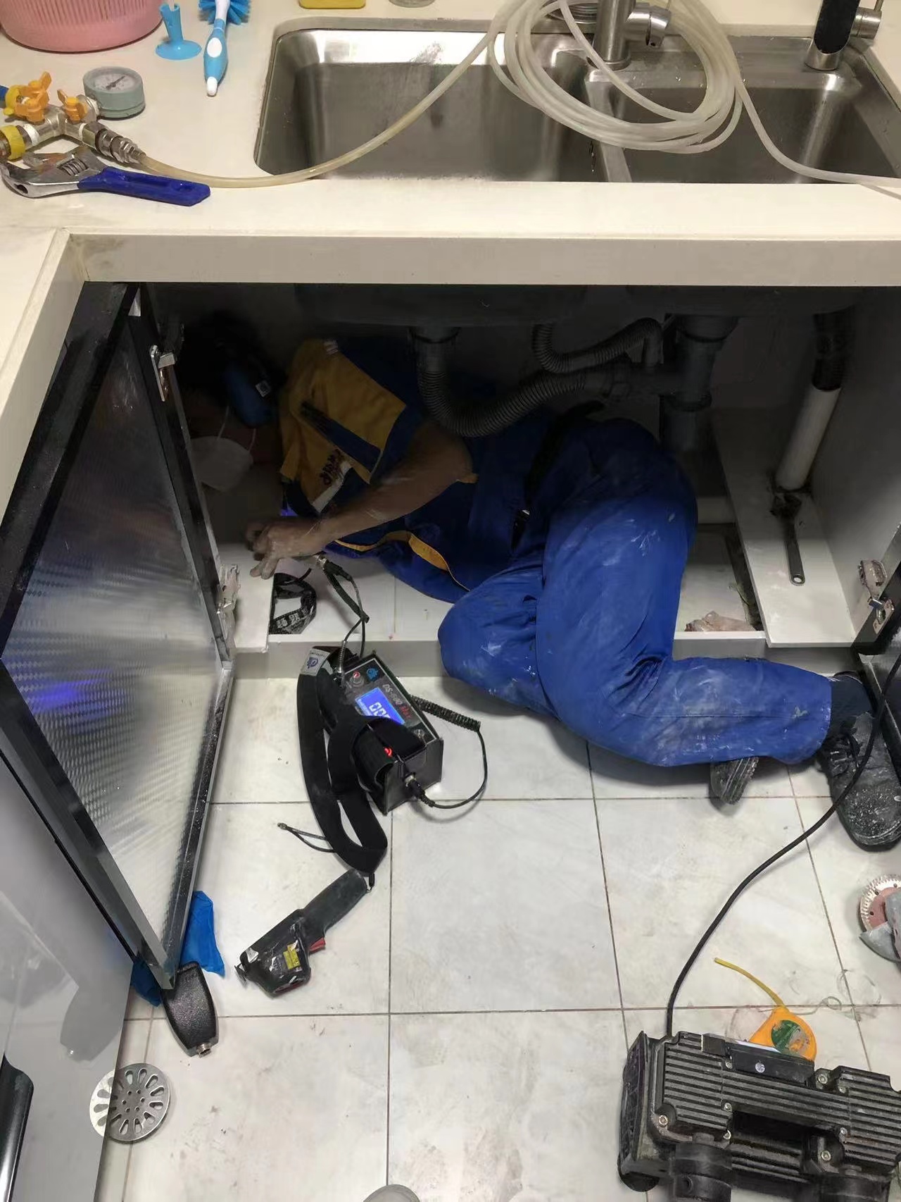 深圳水管漏水维修上门检查，全区域覆盖，就近派单